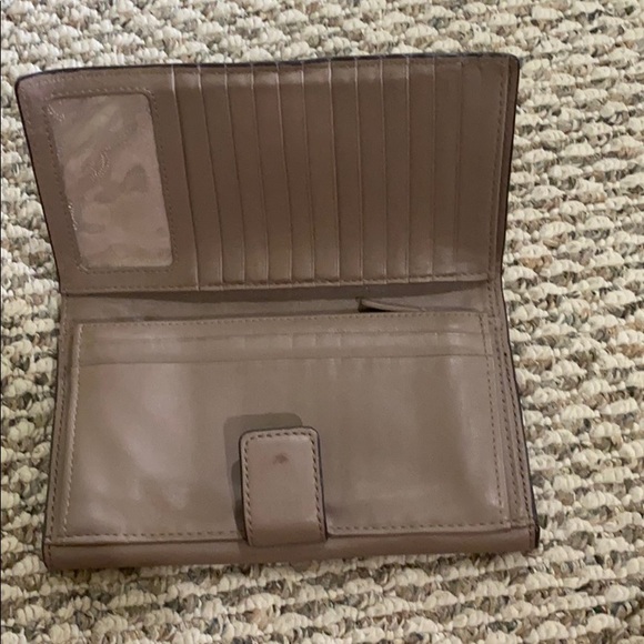 Wallet - Picture 4 of 5